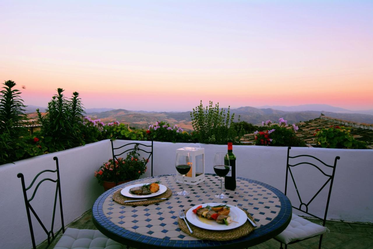 Hotel Fuente Del Sol Antequera Eksteriør billede