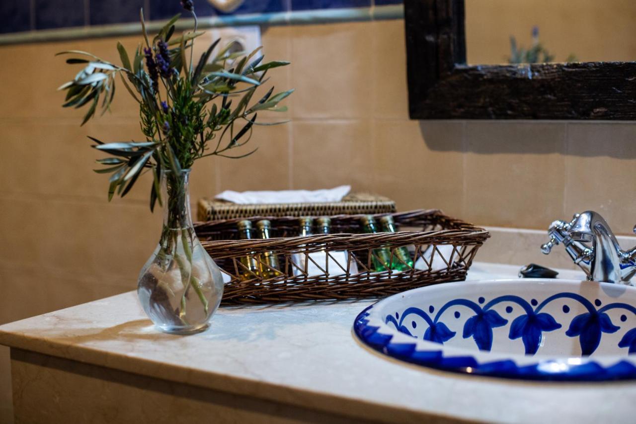 Hotel Fuente Del Sol Antequera Eksteriør billede